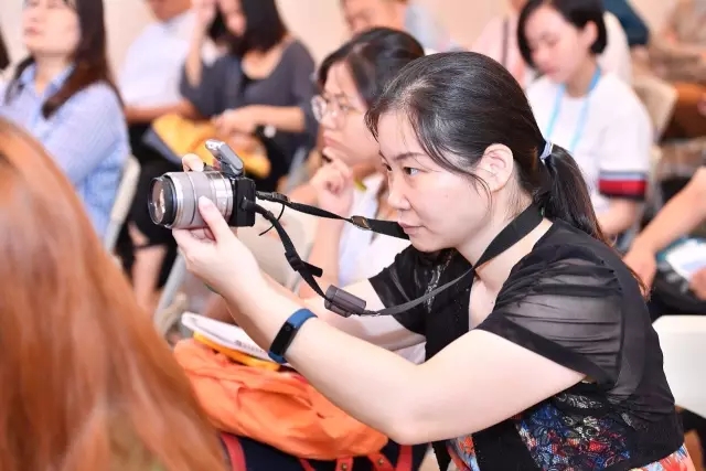 上海的都会更新，地标性修建